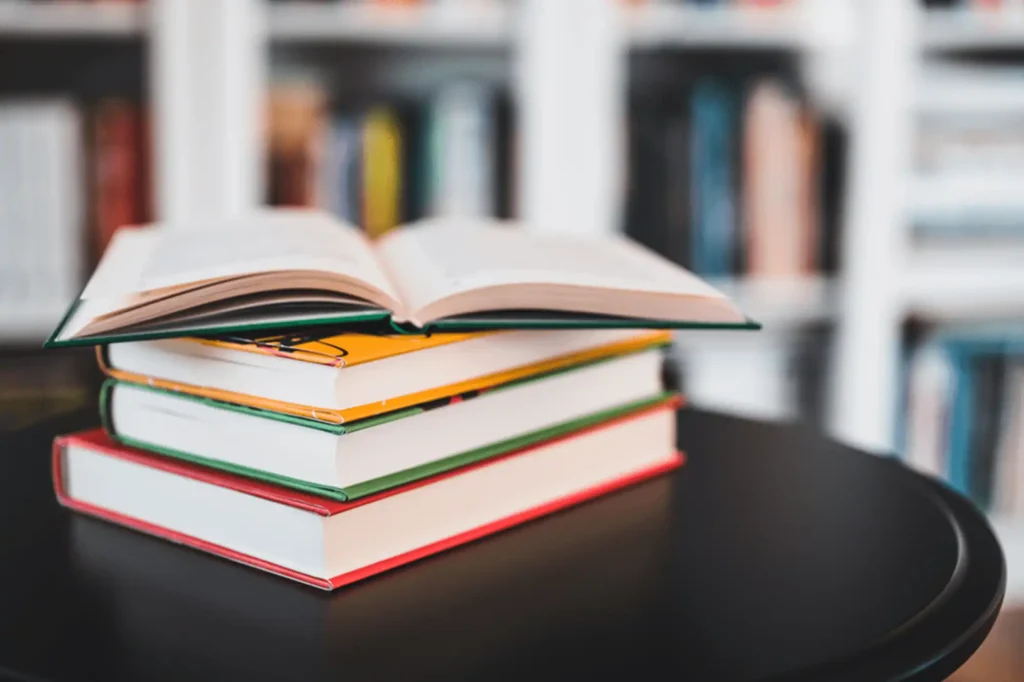 خدمة تحويل الأبحاث الدراسة و البحث العلمي إلى كتاب في طرابلس